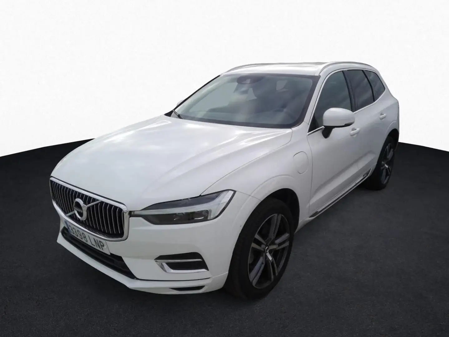 Volvo XC60 B5 Momentum AWD Aut. 250 Blanco - 1