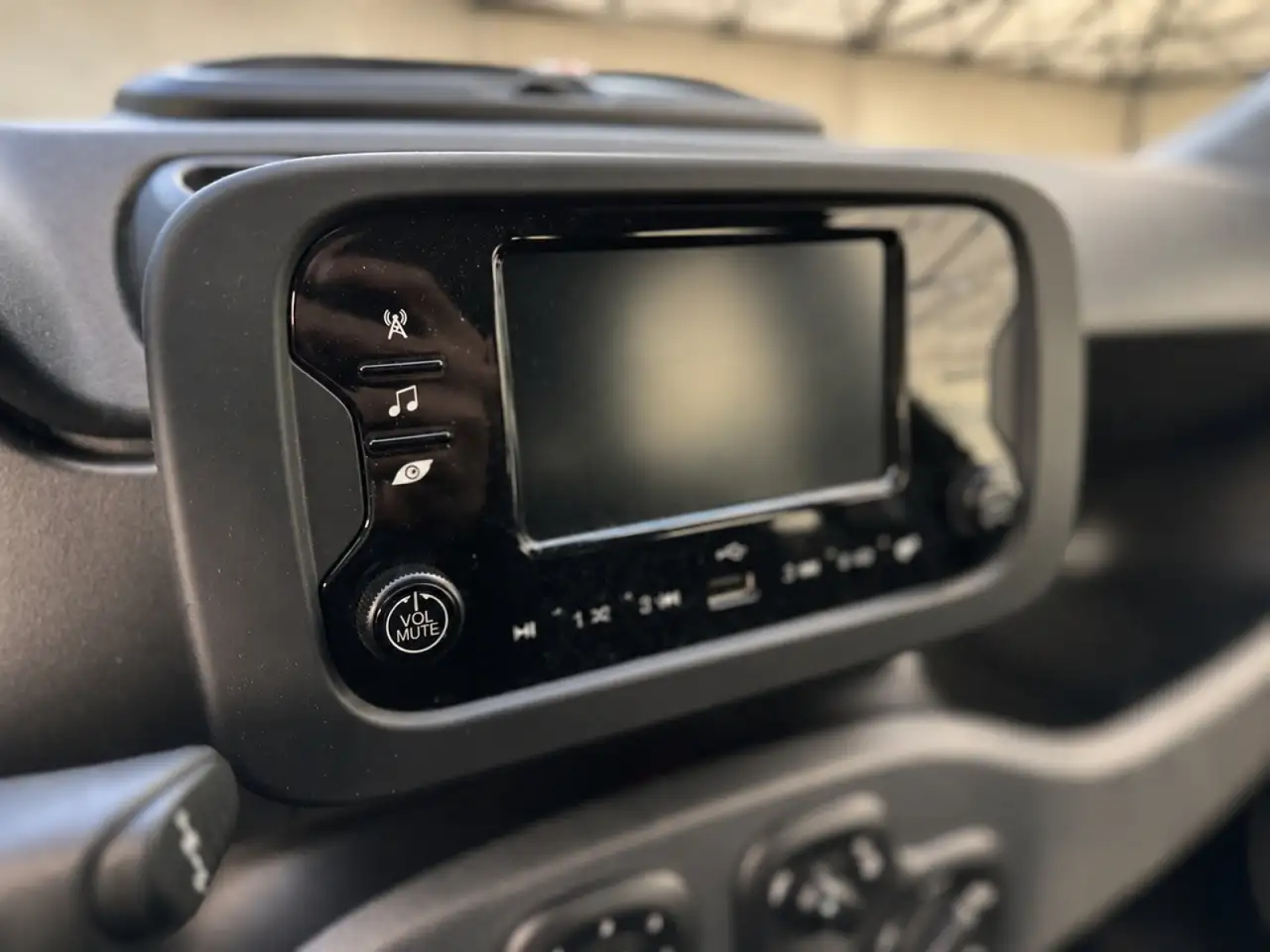 Fiat Panda 1.0 FireFly Hybrid, миниатюра 13