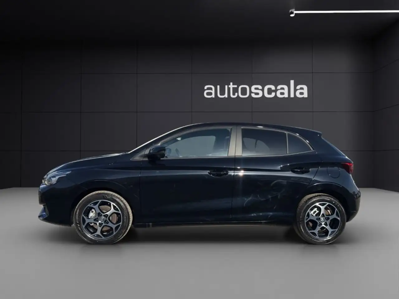 MG MG3 1.5 Hybrid+ Luxury 2