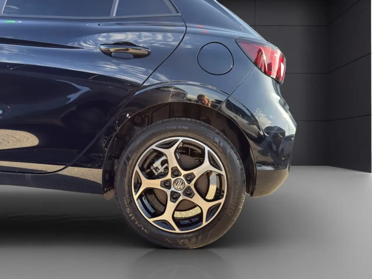 MG MG3 1.5 Hybrid+ Luxury 21