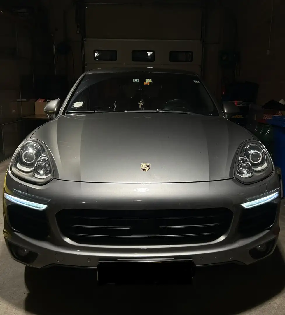Porsche Cayenne Diesel Tiptronic S - 1