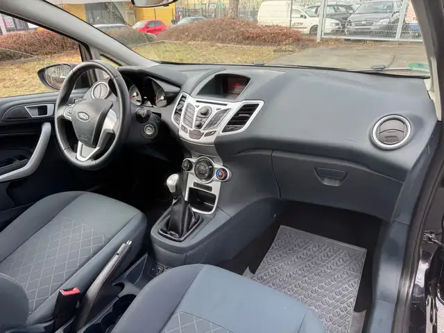 Ford Fiesta view 7