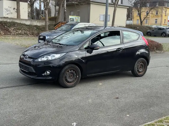 Ford Fiesta view 2