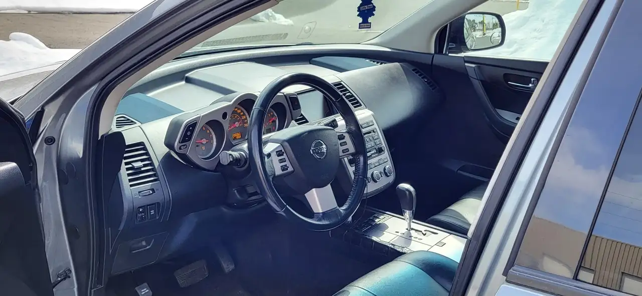 Nissan Murano снимка Nissan Murano
