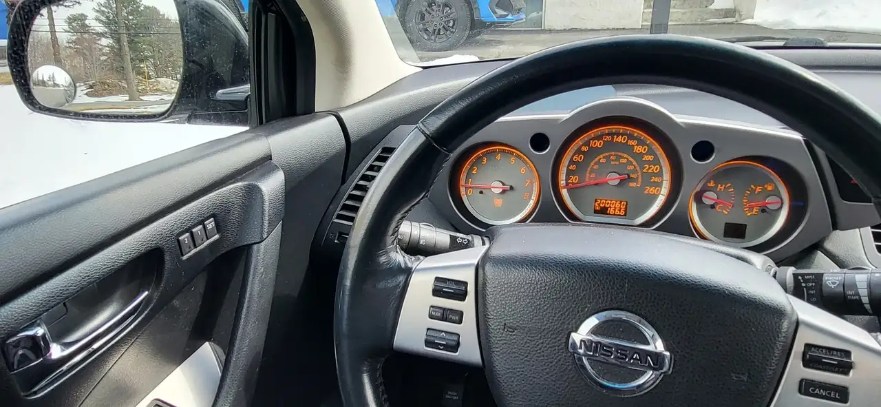 Nissan Murano снимка Nissan Murano