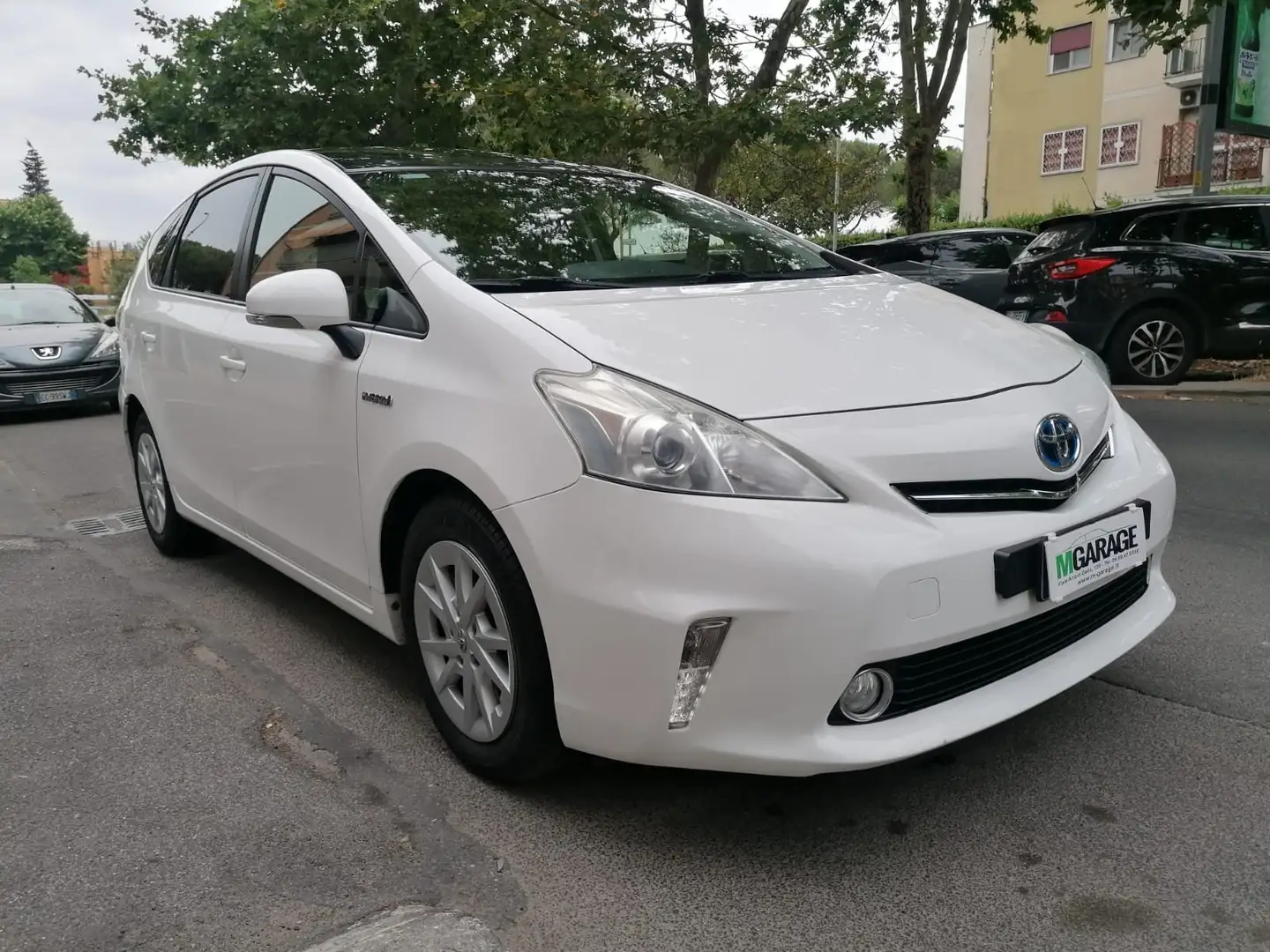 Toyota Prius Prius 1.8 Lounge Bianco - 1