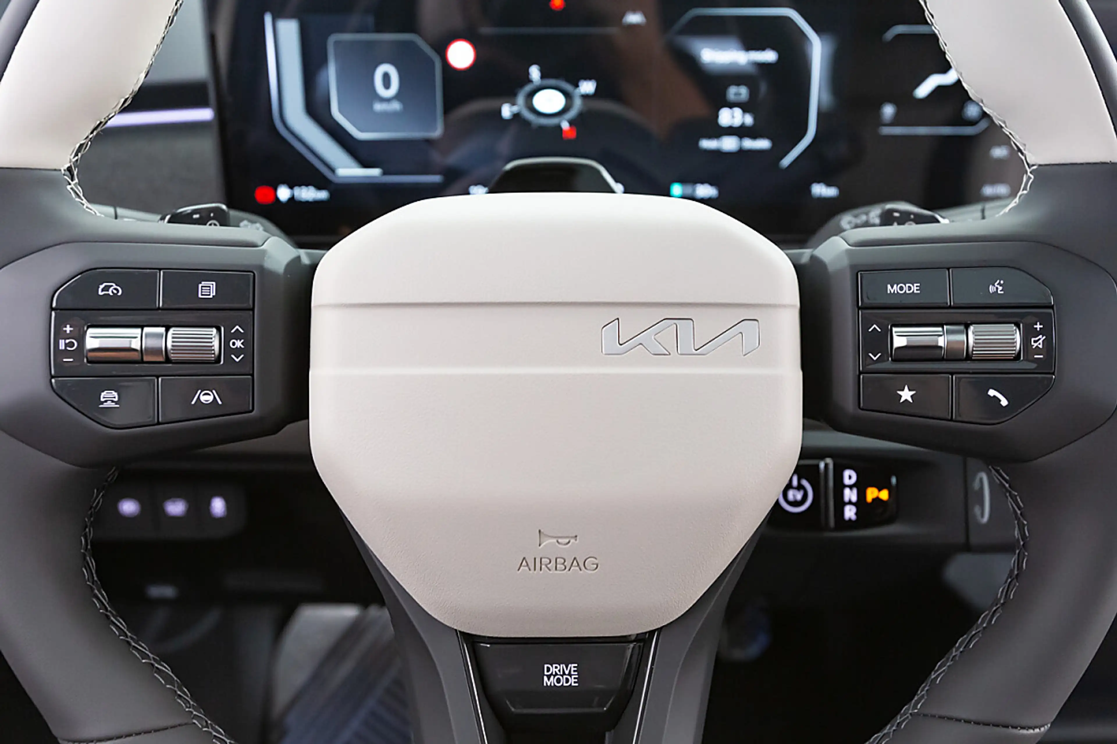Kia EV3 AWD 81,4kWh GT-Line — photo 6