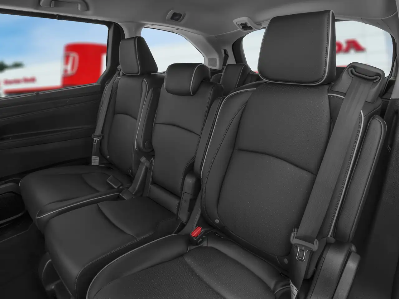 Honda Odyssey снимка Honda Odyssey
