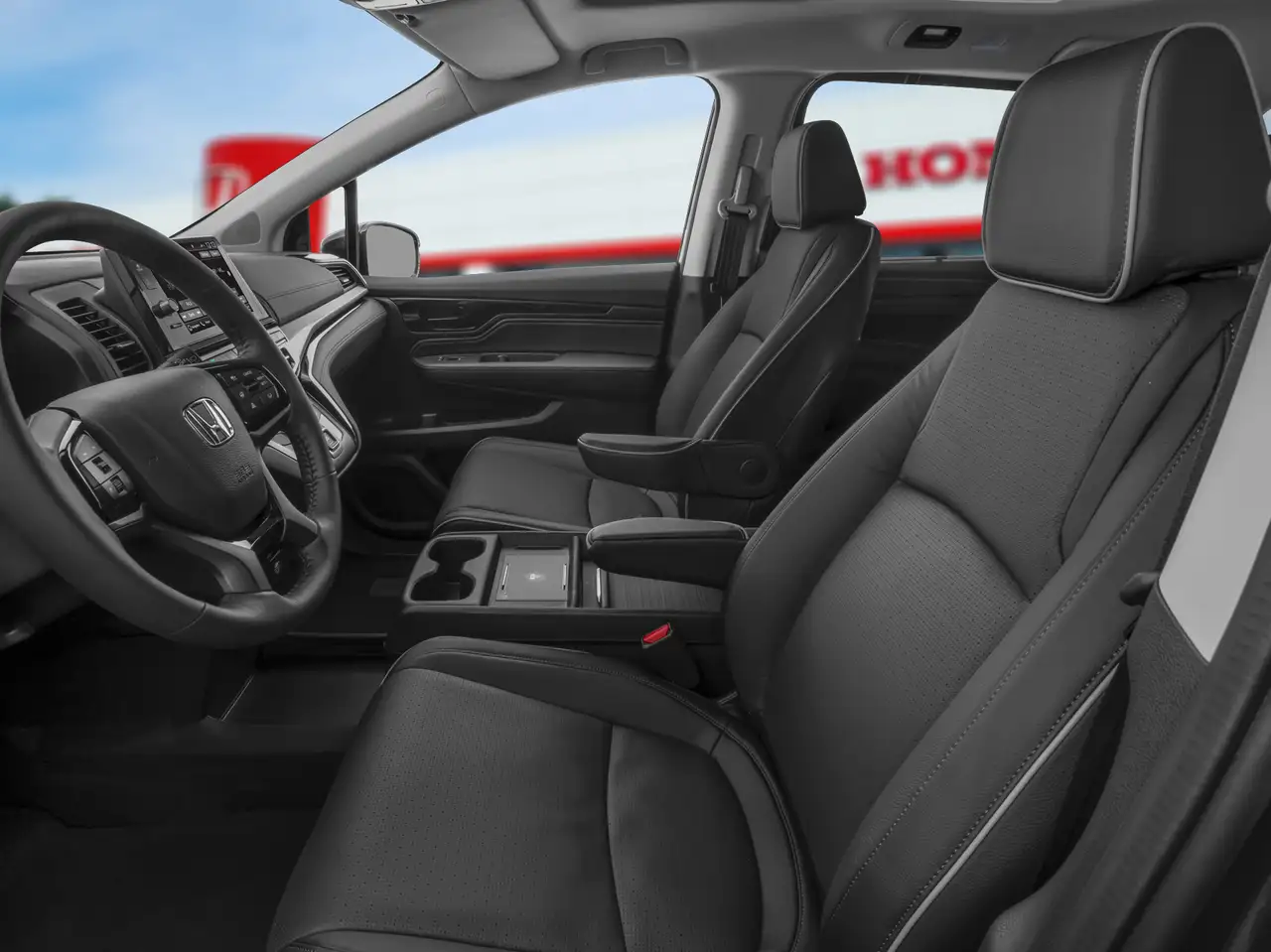 Honda Odyssey снимка Honda Odyssey