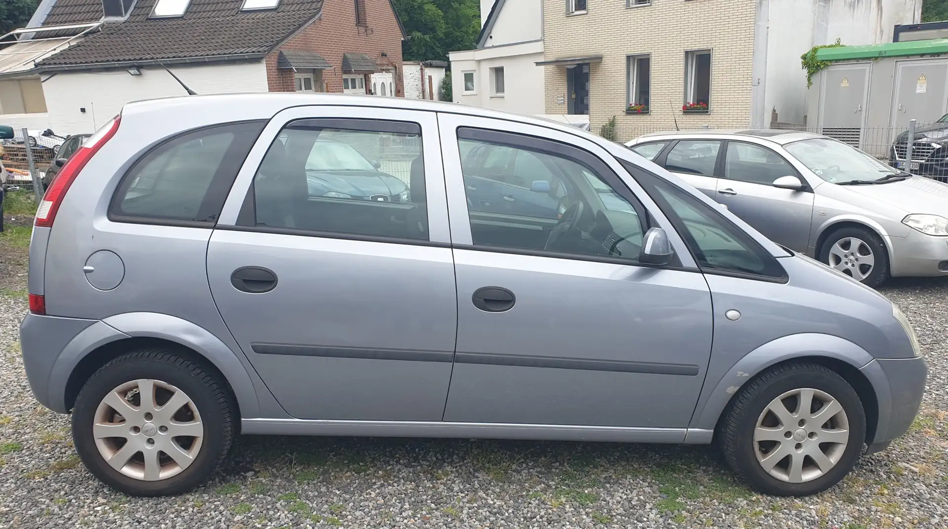 Opel Meriva 1.6 16V Enjoy.Klimaanlage.LPG.Neue Bremsen Gris - 2