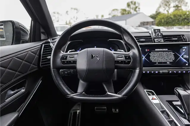 DS Automobiles DS 7 Crossback view 7