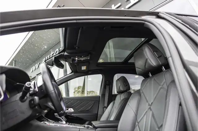 DS Automobiles DS 7 Crossback view 13
