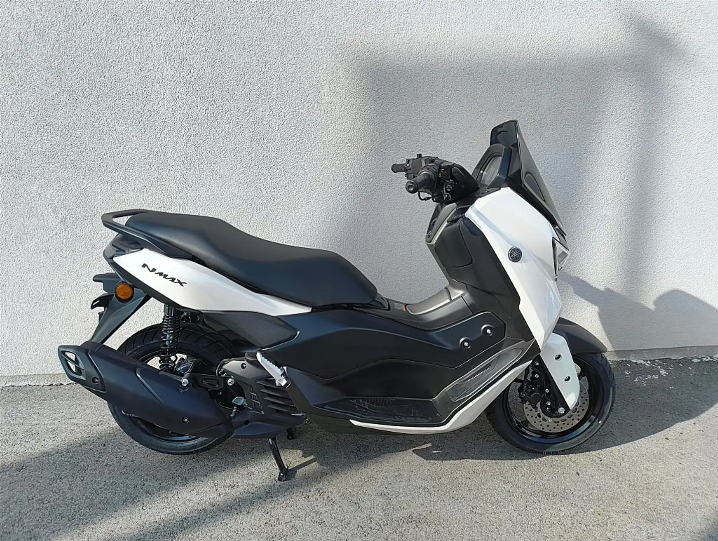 Yamaha NMAX NMAX 125 Šedá - 1