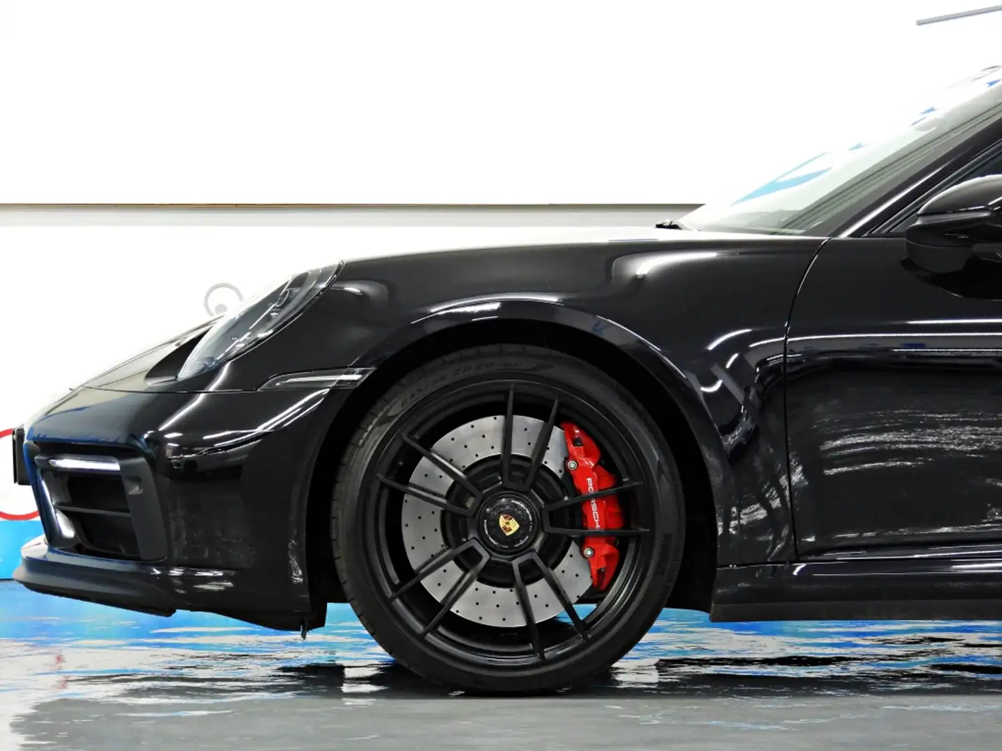 Porsche 992 Carrera GTS Coupé PDK Negro - 2