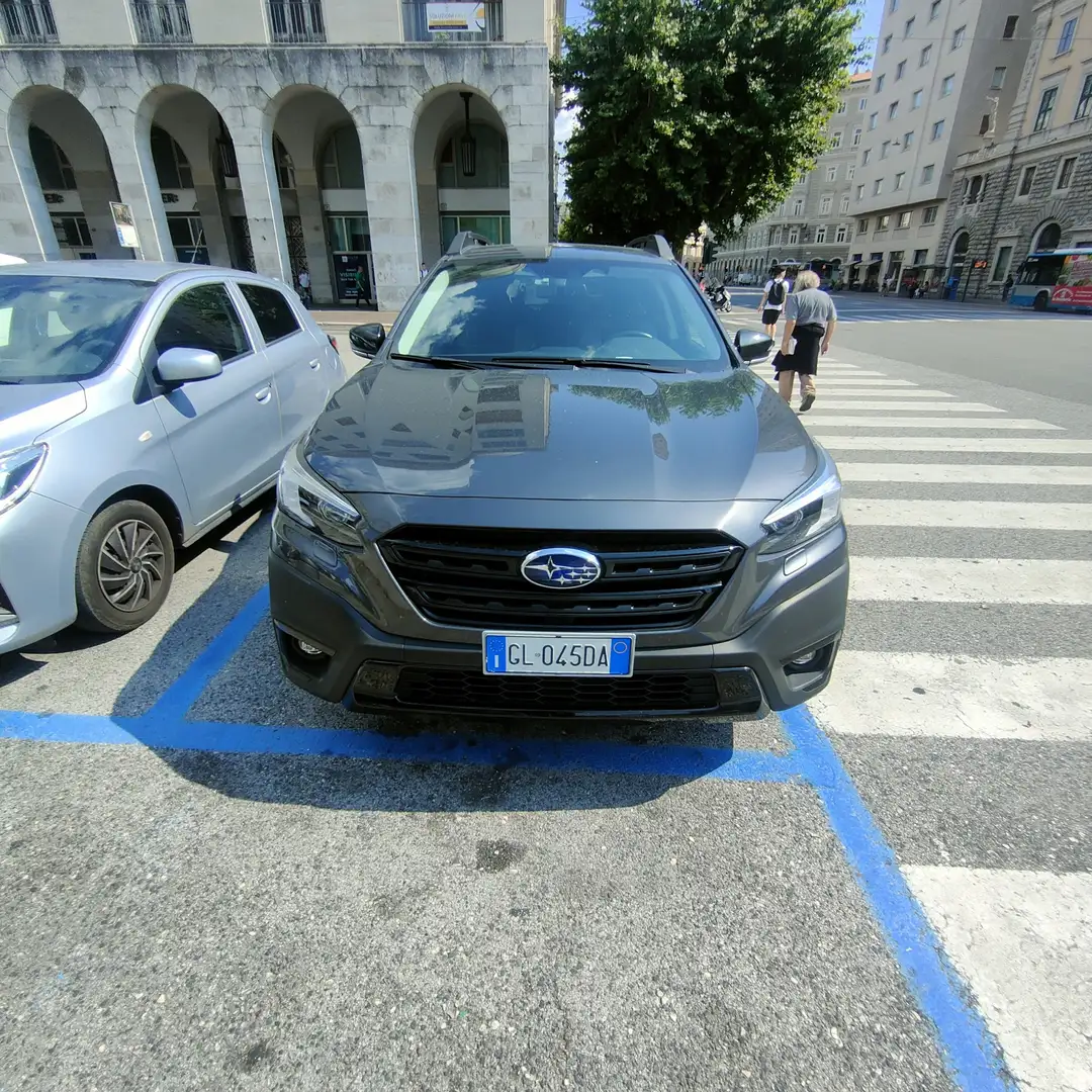 Subaru OUTBACK 3.0 H6 auto - 2