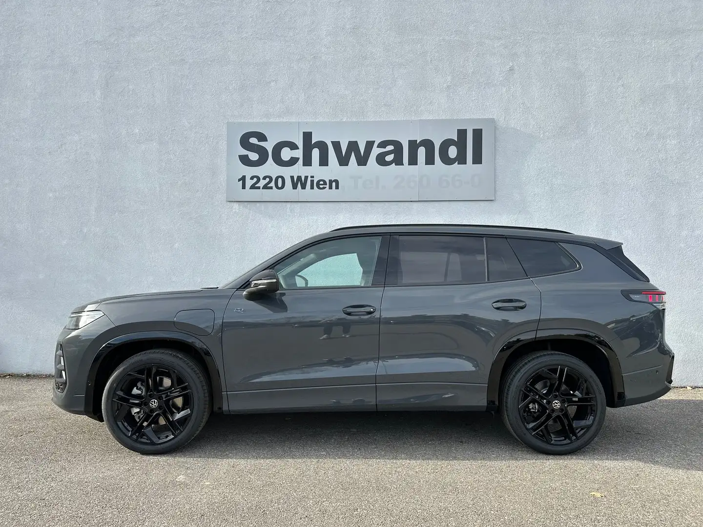 Volkswagen Tayron Sport eHybrid DSG 150kW Grau - 1