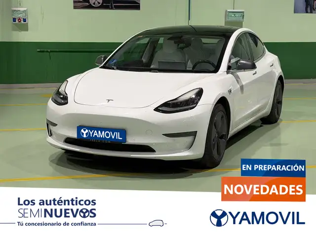 Tesla Model 3 Long-Range Dual Motor Performance AWD