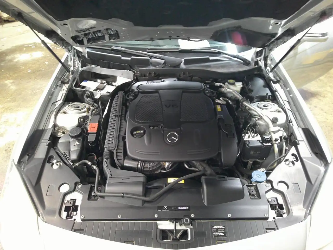 Mercedes-Benz SLK снимка Mercedes-Benz SLK