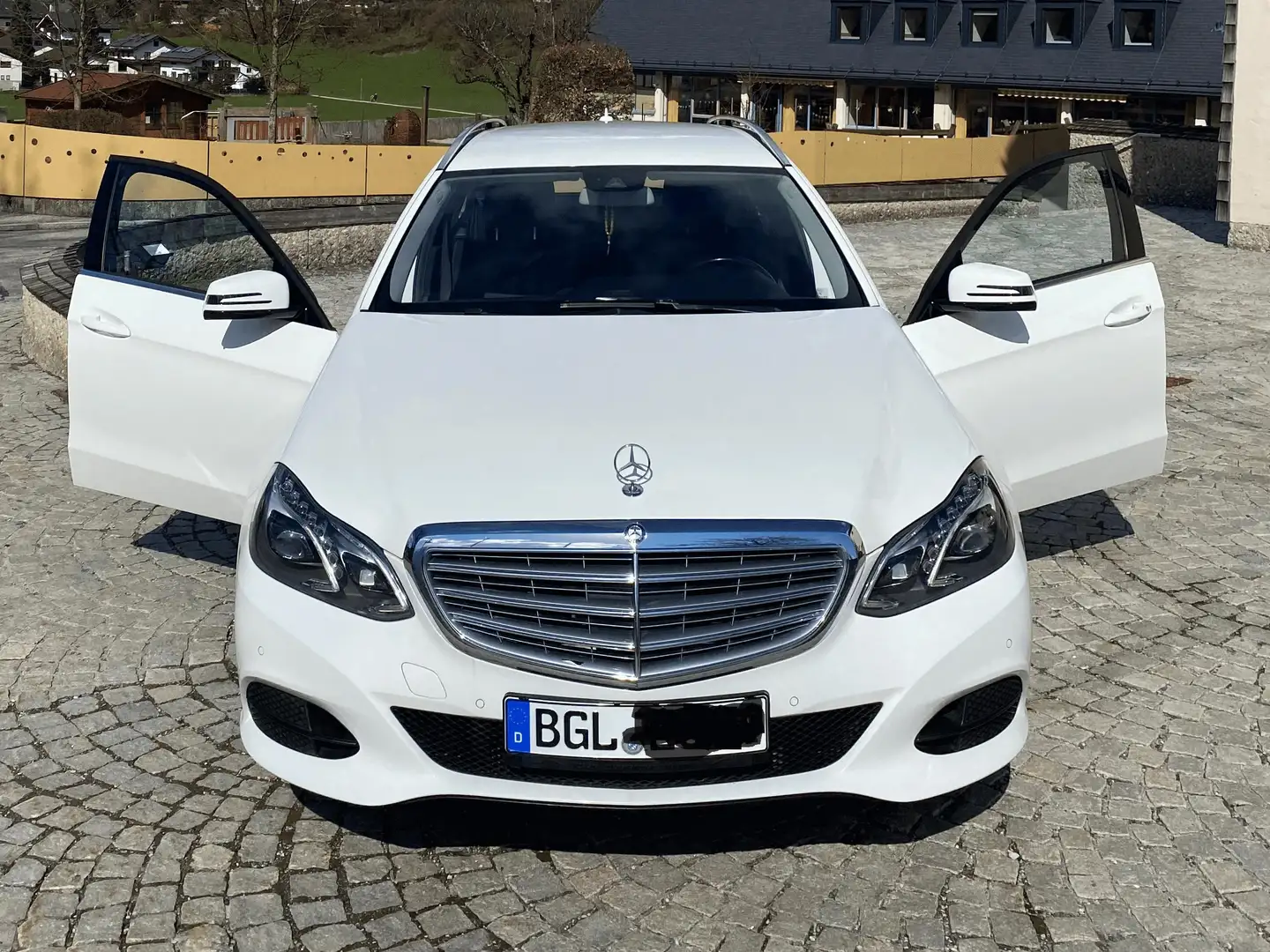 Mercedes-Benz 220 Mercedes Benz 220 E Bluetec Blanco - 1