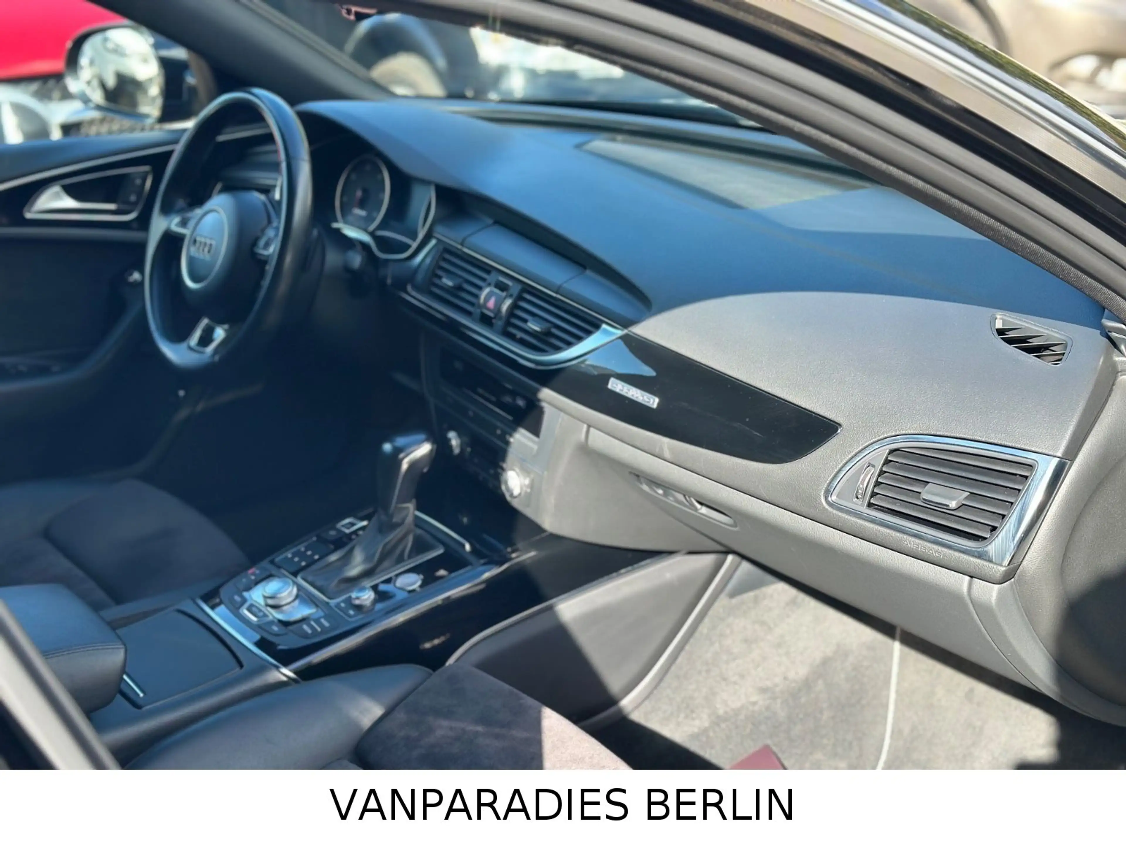 Audi A6 allroad Avant Quattro 3.0TDI/LED/Matrix/AHK/ — photo 14