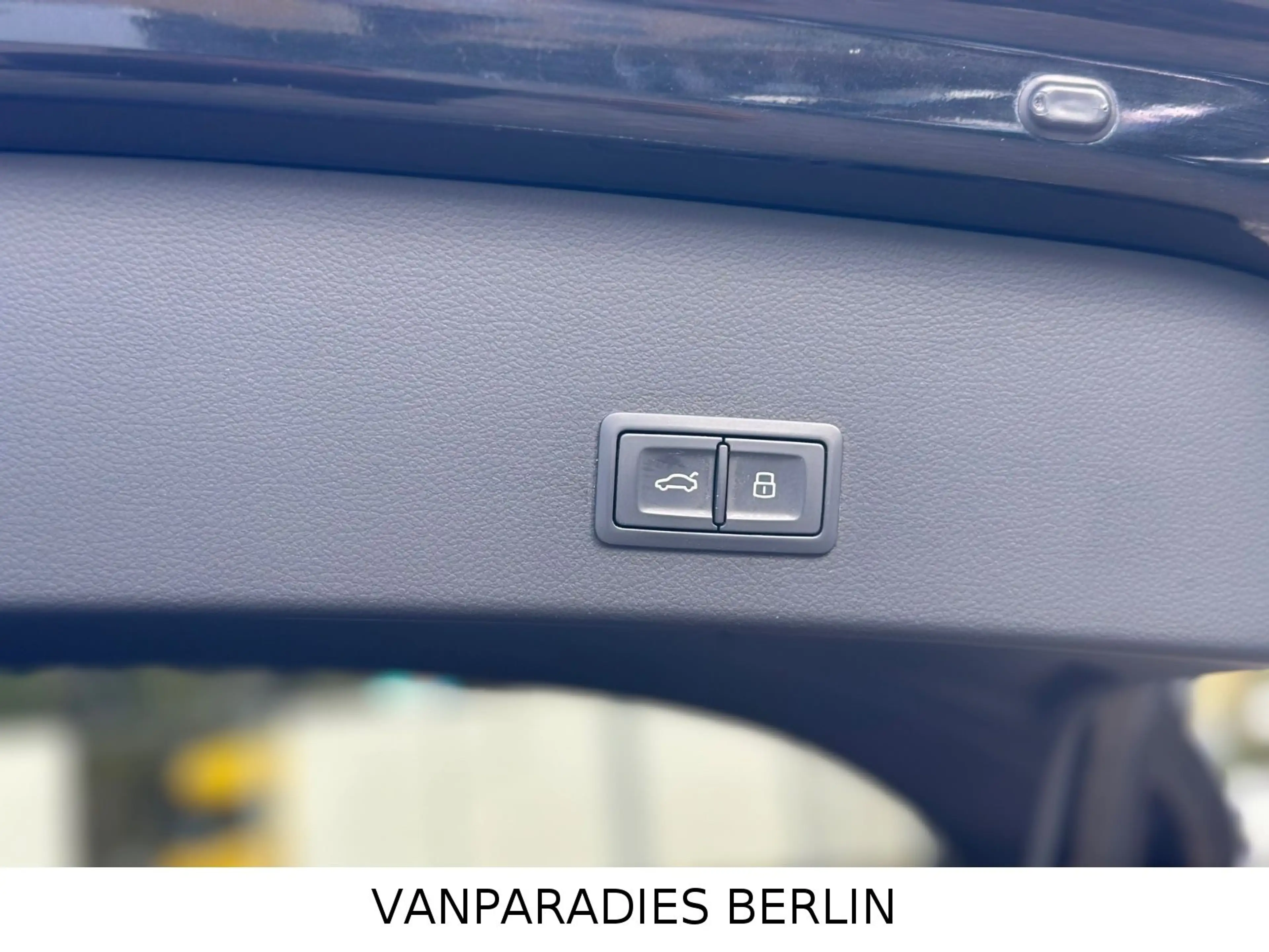 Audi A6 allroad Avant Quattro 3.0TDI/LED/Matrix/AHK/ — photo 7
