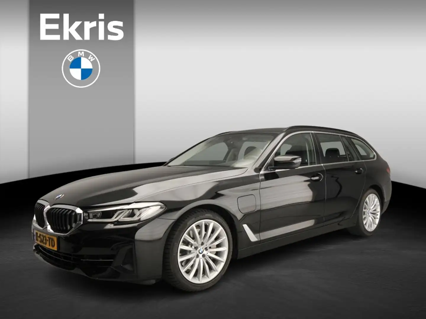 BMW 530 5 Serie Touring 530e | LED | Leder | Navigatie | C Black - 1