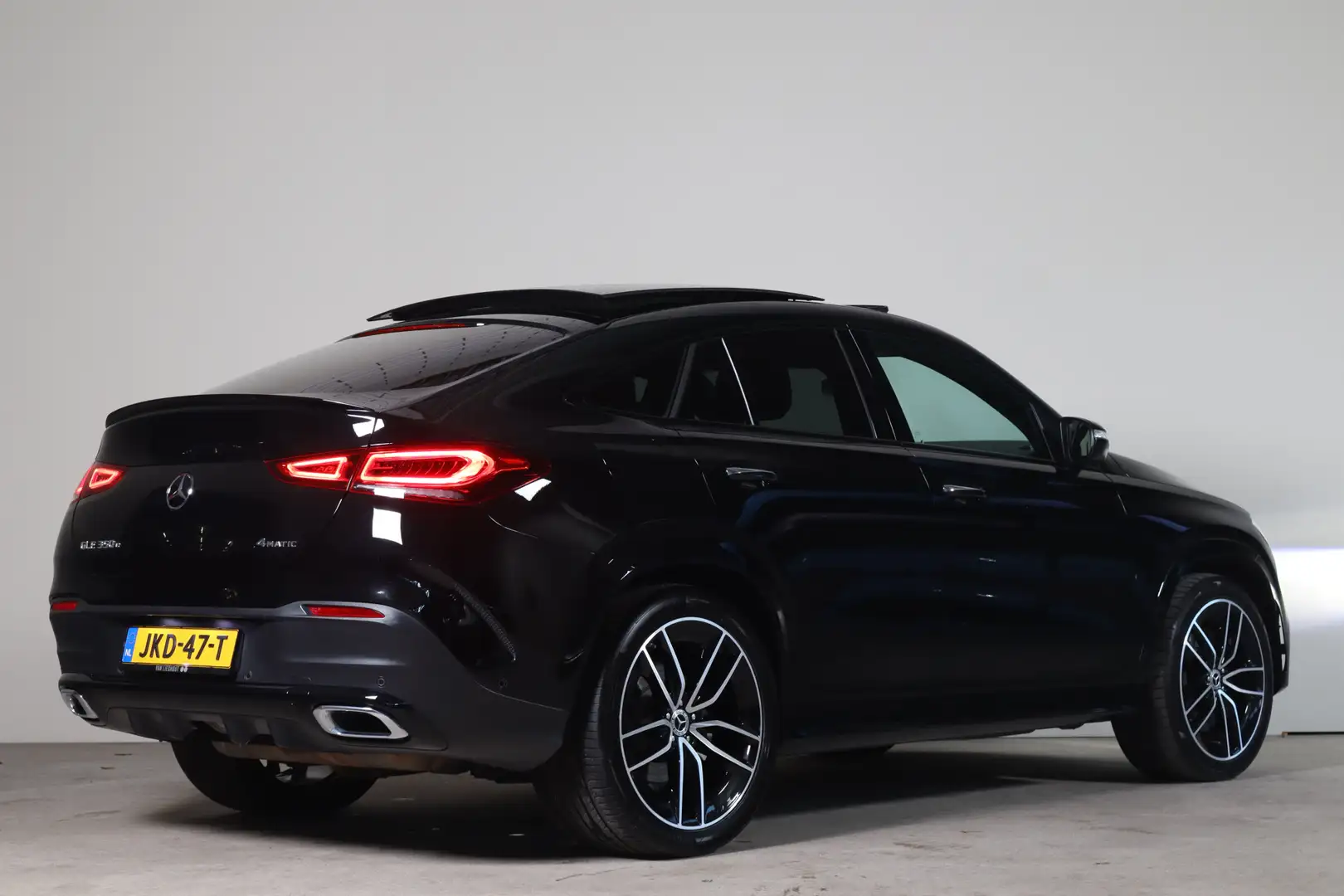 Mercedes-Benz GLE 350 Coupé e 4MATIC Executive Burmester I Elek.Trekh. Noir - 2