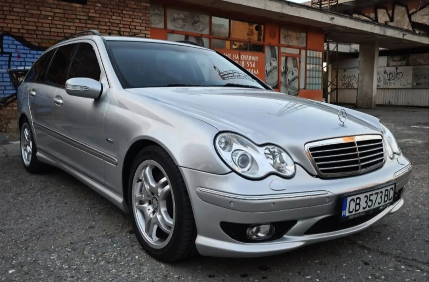 Mercedes-Benz C 30 AMG CDI AMG T-model facelift 1/50 Grau - 1