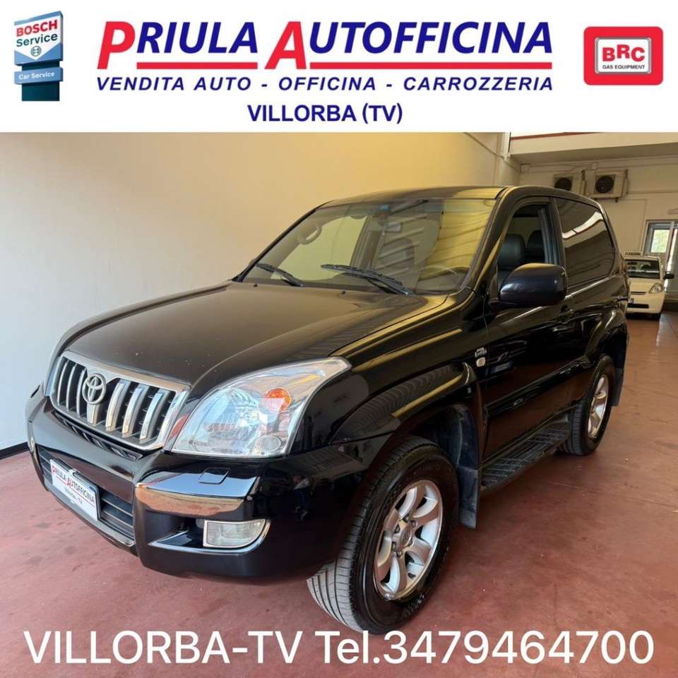 Toyota Land Cruiser 3.0 D-4D 3 porte aut. Executive