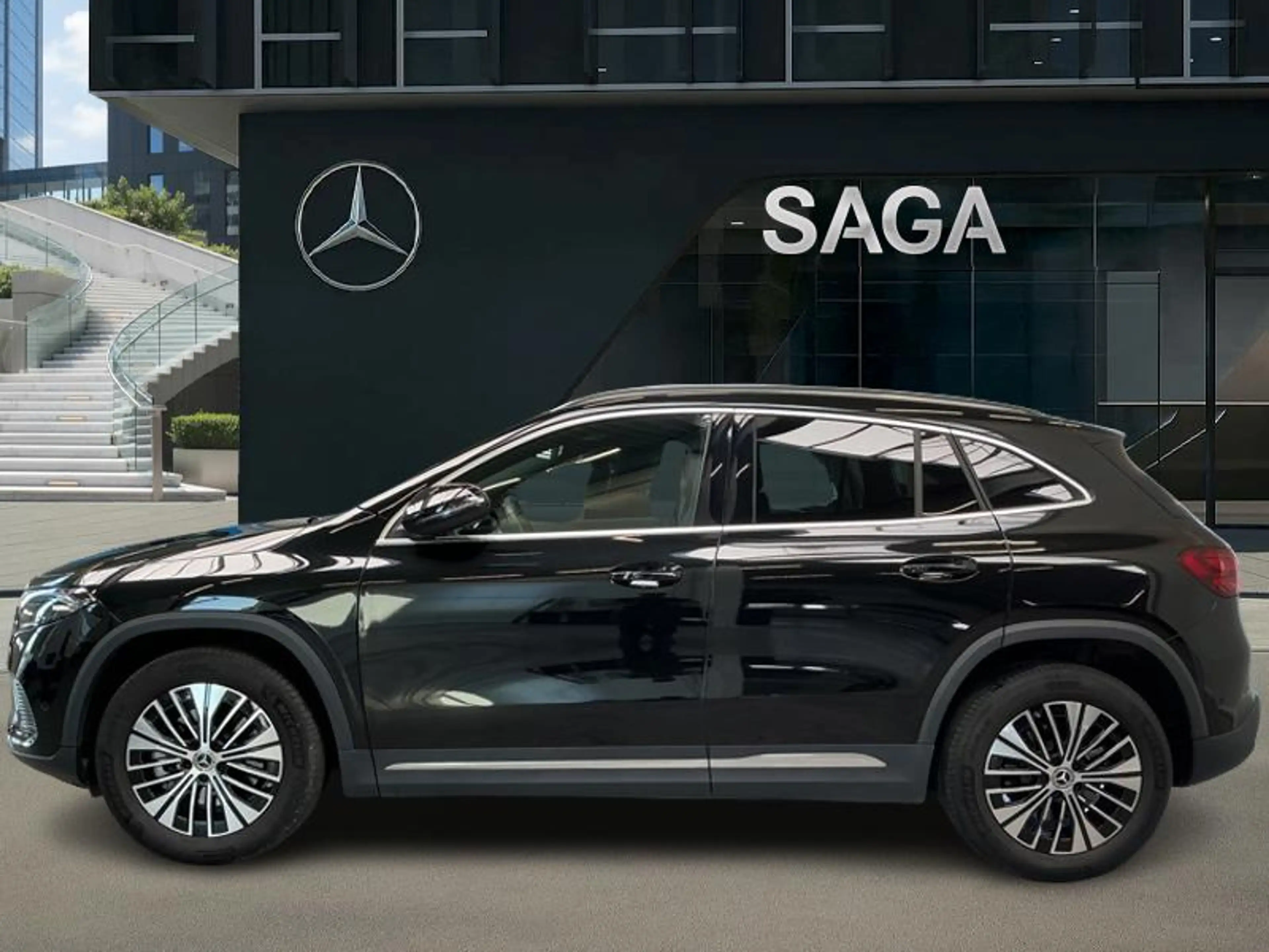 Mercedes-Benz EQA 250 + Luxury Line — photo 5