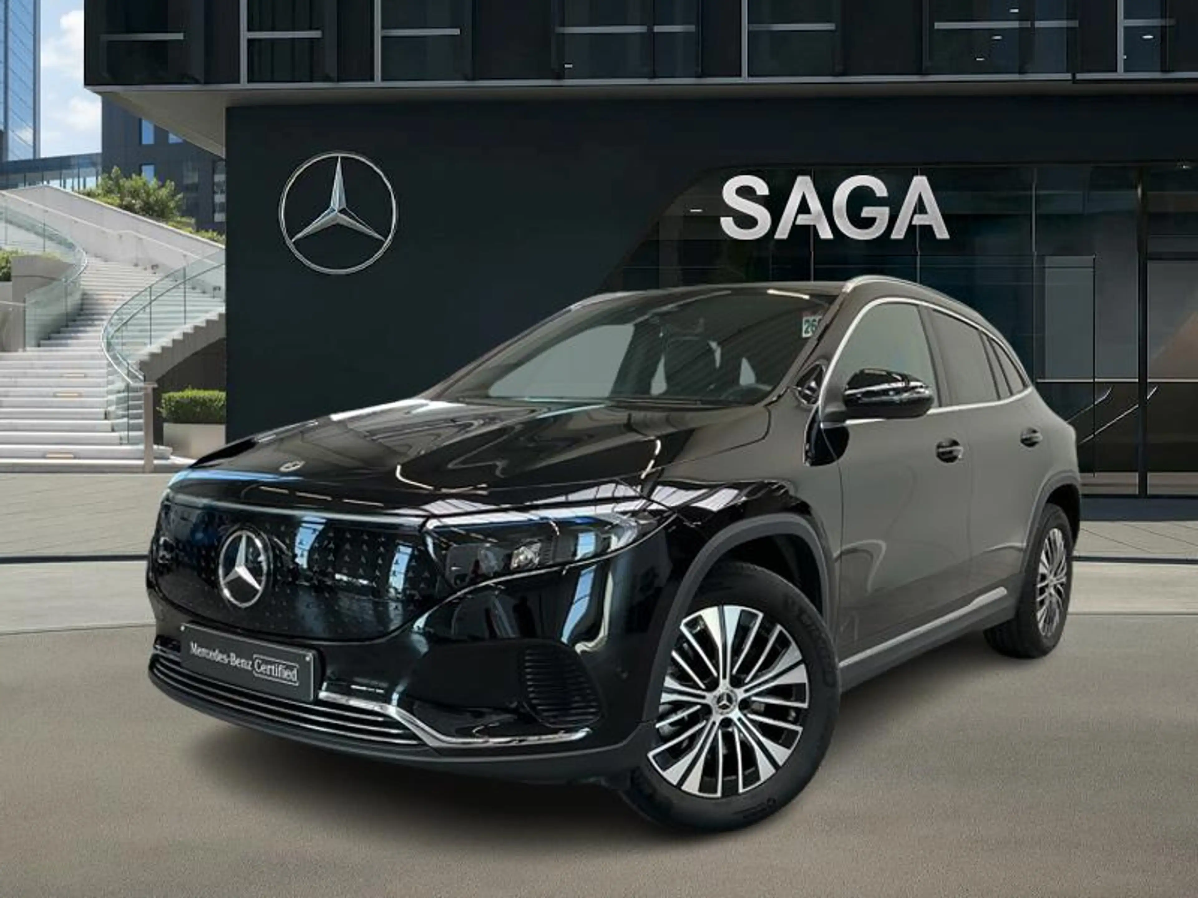 Mercedes-Benz EQA 250 + Luxury Line