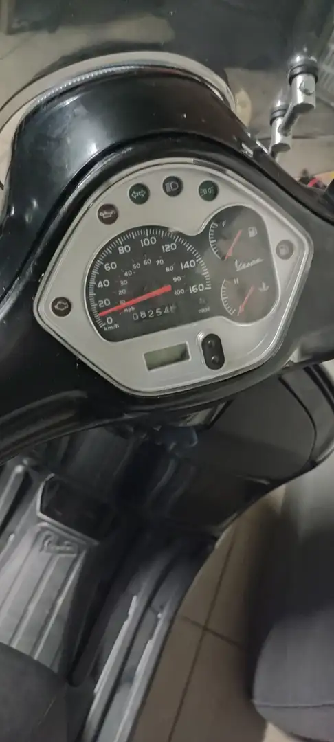 Vespa GTS Super Sport 125 gts super 125 Fekete - 2