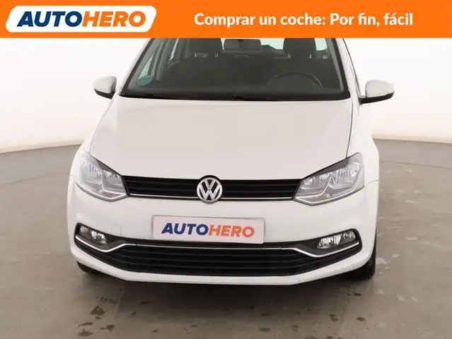 Volkswagen Polo view 9