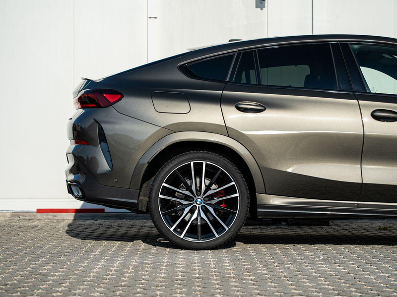 BMW X6 xDrive40d M-SportPRO 22 SKY 2-ALuft Massage — photo 6