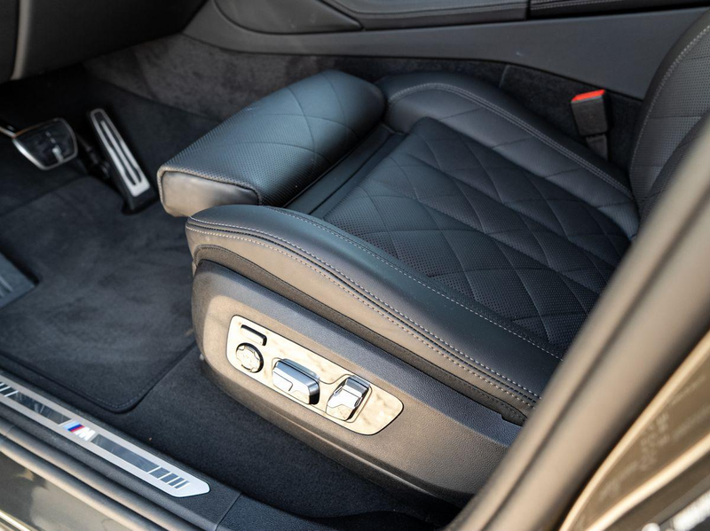 BMW X6 xDrive40d M-SportPRO 22 SKY 2-ALuft Massage — photo 9