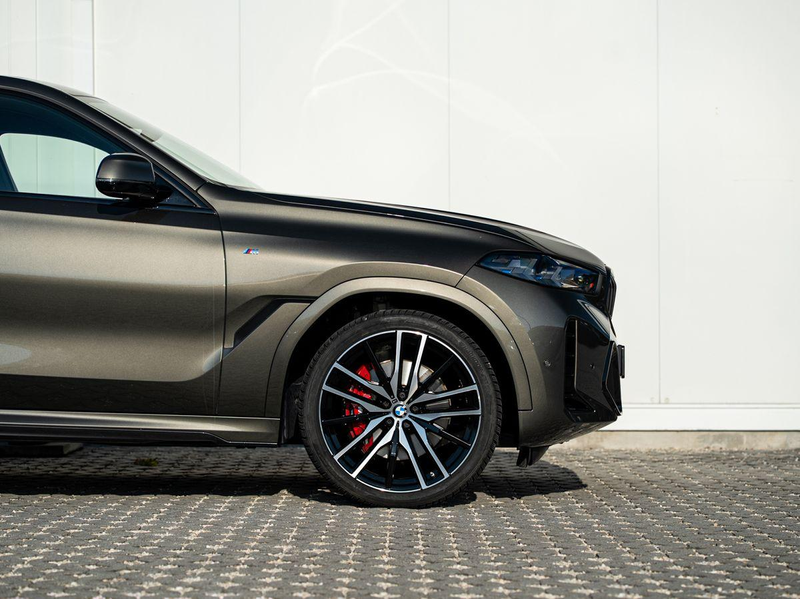BMW X6 xDrive40d M-SportPRO 22 SKY 2-ALuft Massage — photo 7
