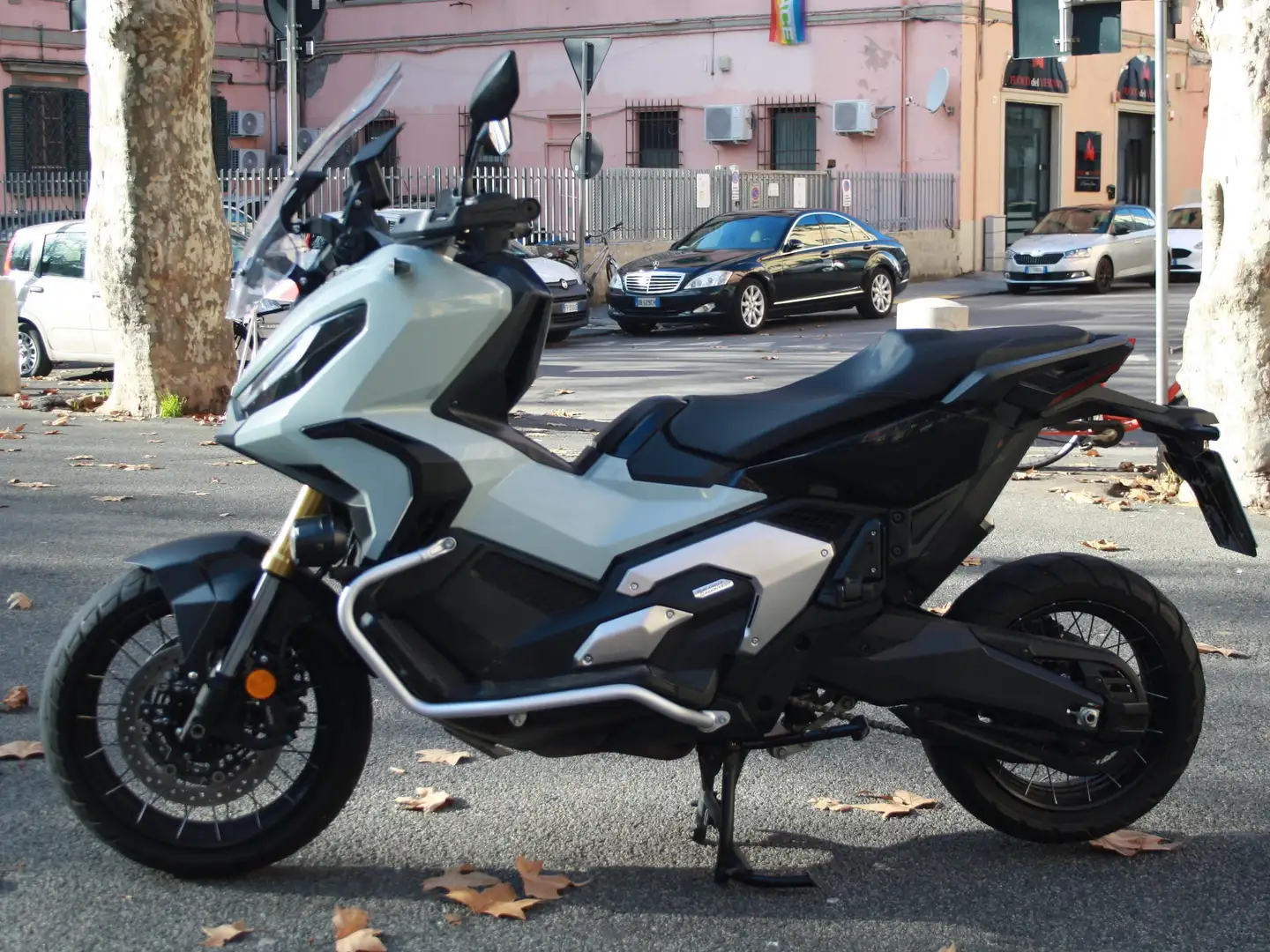 Honda X-ADV 750 Adventure Blu/Azzurro - 1