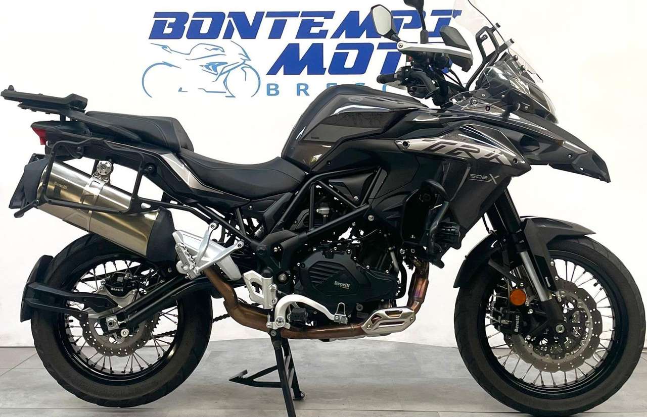 Benelli TRK 502