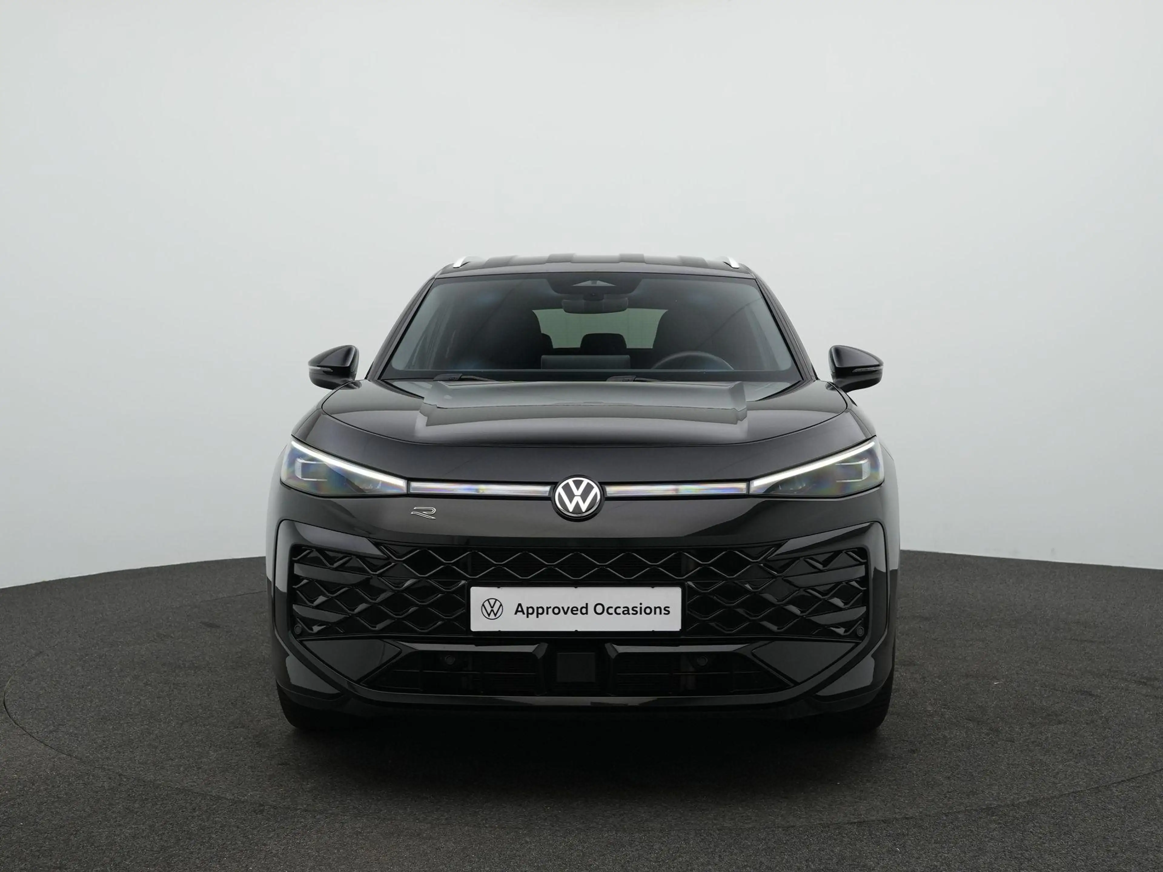 Volkswagen T-Roc 1.5 eTsi 150pk R-Line First Edition | Adaptive Cru — photo 3
