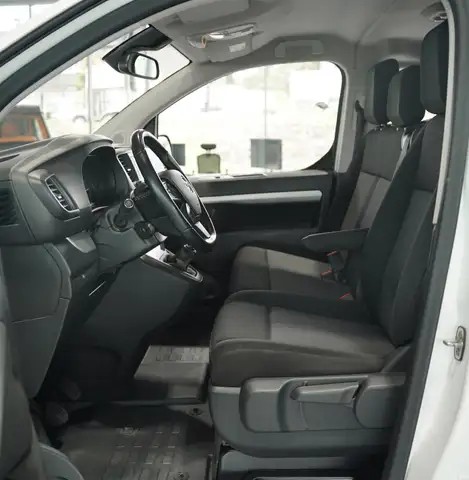 Opel Zafira view 24