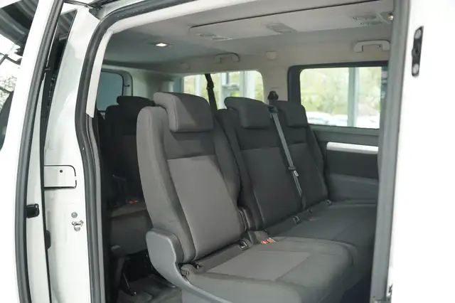 Opel Zafira view 20