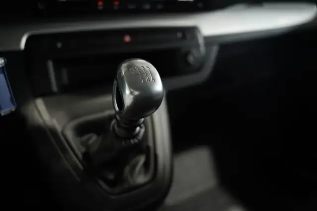 Opel Zafira view 28