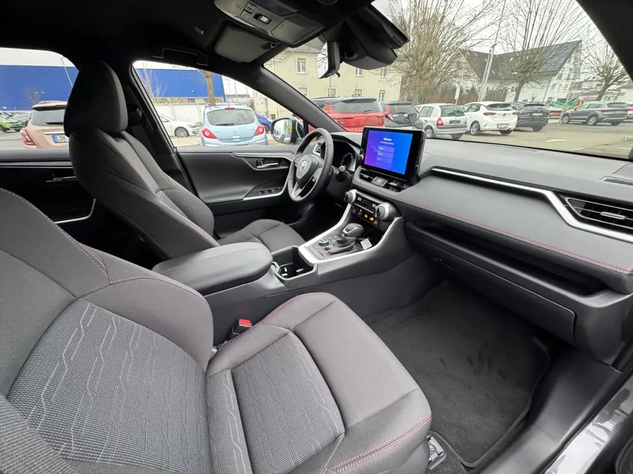 Toyota RAV 4 RAV4 2.5 Teamplayer 4x4 PHEV mit Anhängerkupp 15 J 8