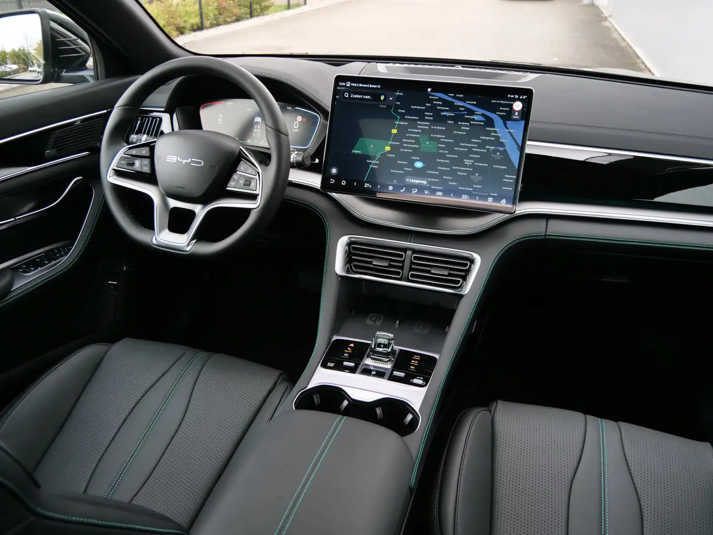 BYD Seal U 1.5 218pk DM-i FWD Boost Automaat Leder / Panorama Zwart - 2