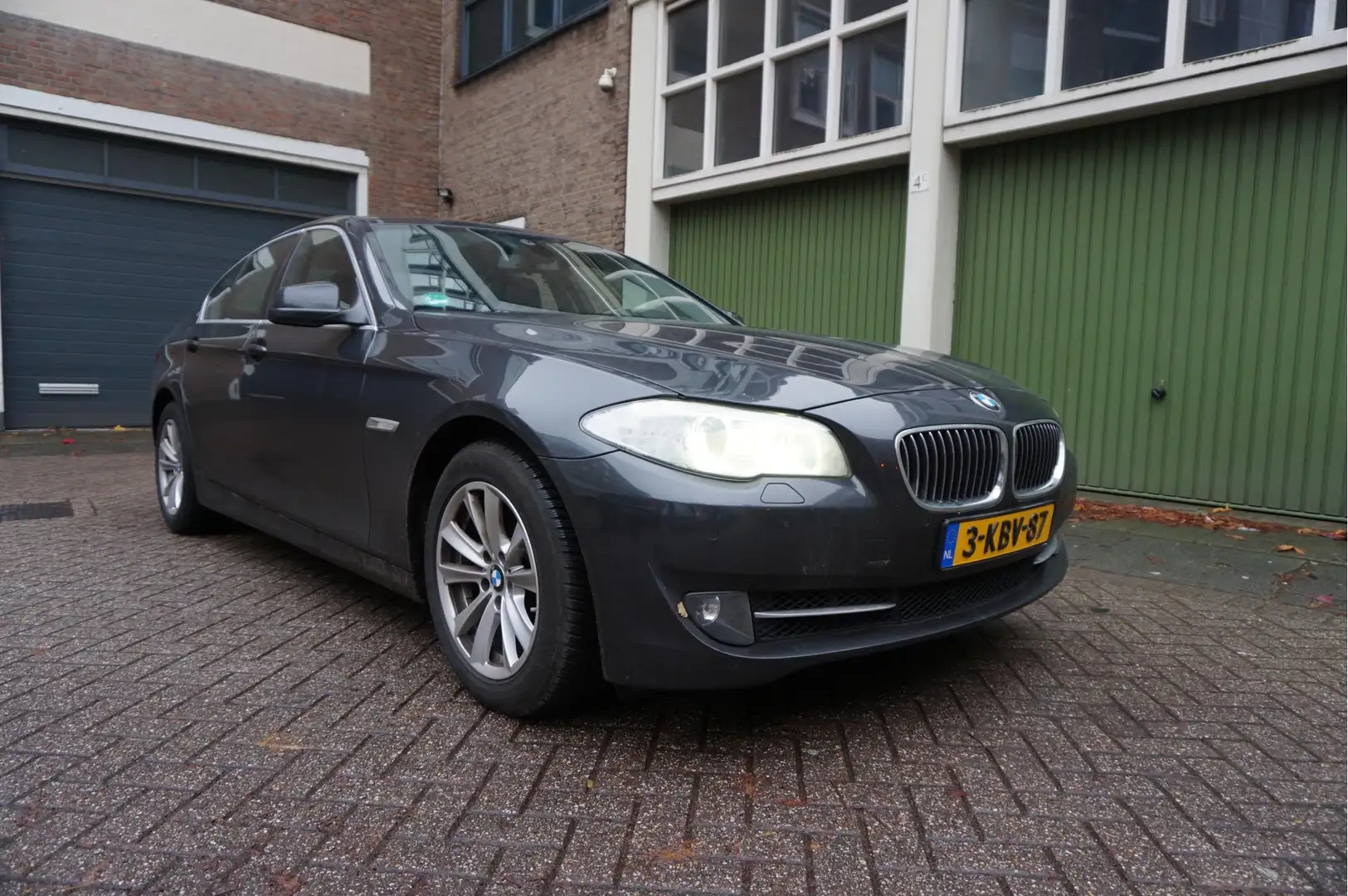 BMW 520 5-serie 520i Executive | NL AUTO | Vermogensverlie Grijs - 1