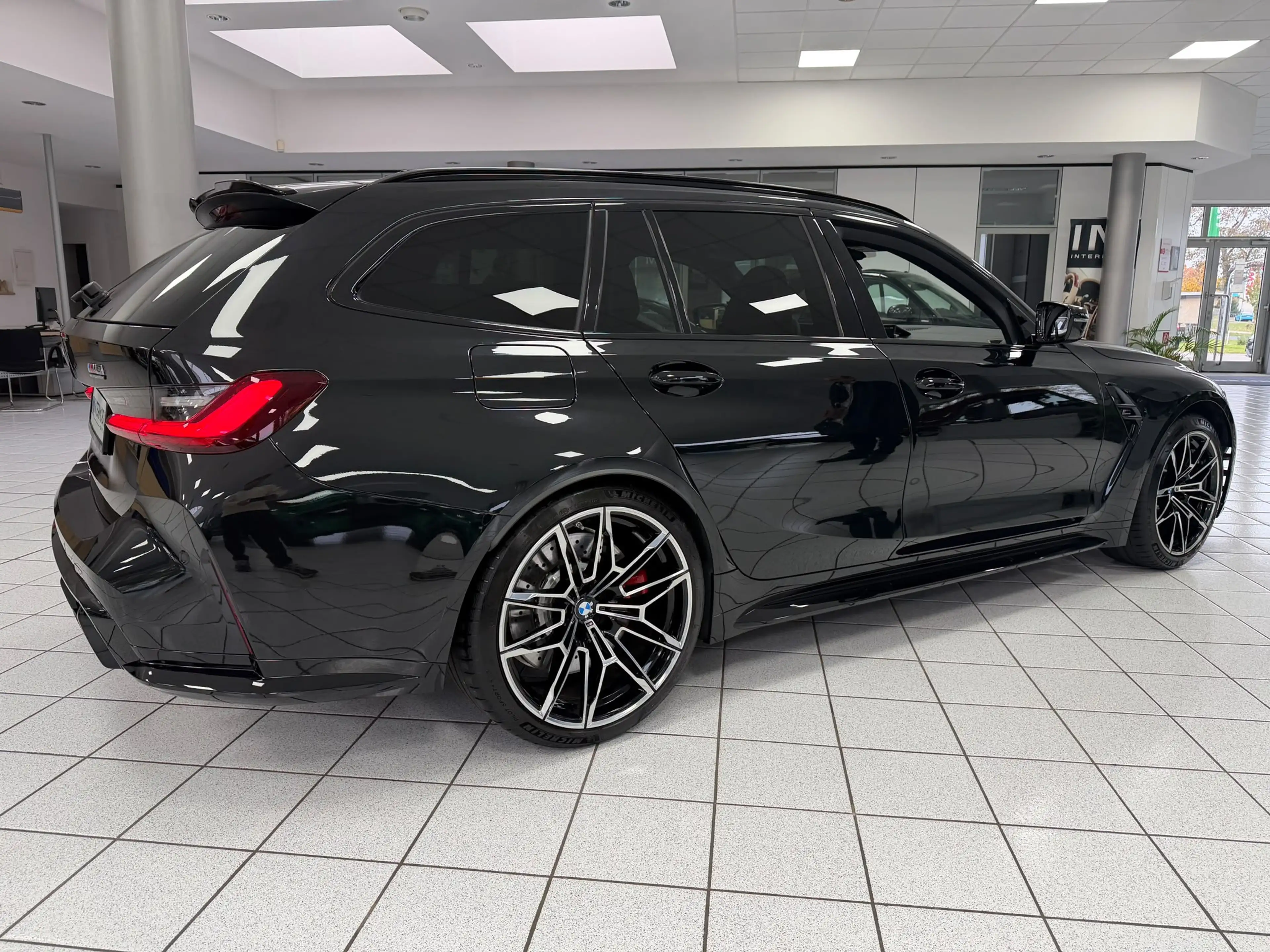 BMW M3 Competition Touring xD*HUD*H-K*ACC*CARBON*360 — photo 4