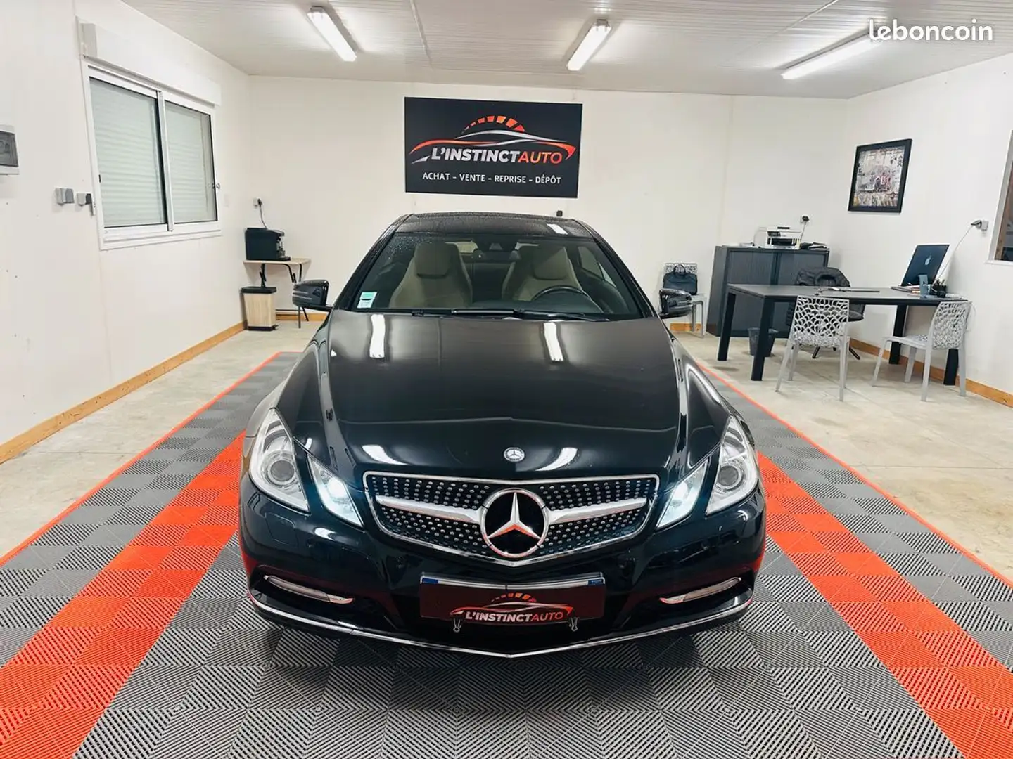 Mercedes-Benz E 350 COUPE 350 CDI BE EXECUTIVE 7GTRO Noir - 2