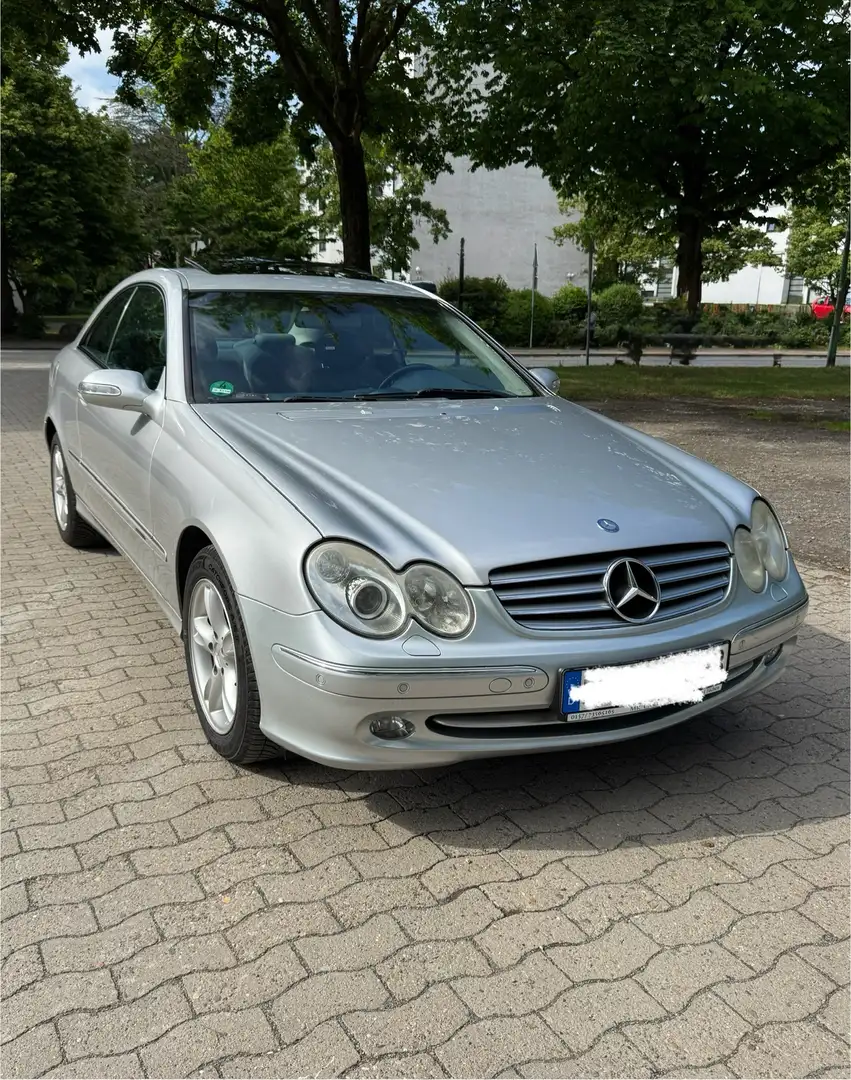 Mercedes-Benz CLK 240 Coupe Elegance - 1