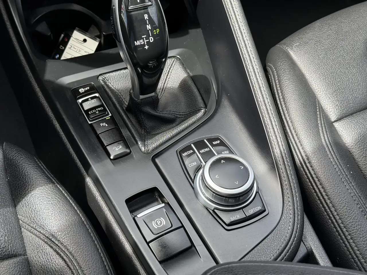 BMW X1 photo BMW X1