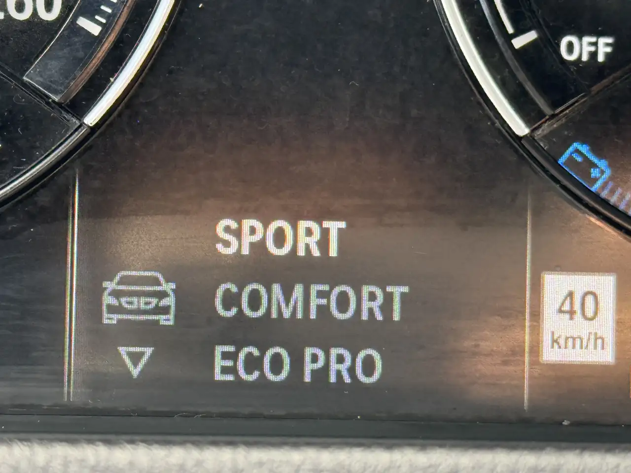 BMW X1 photo BMW X1